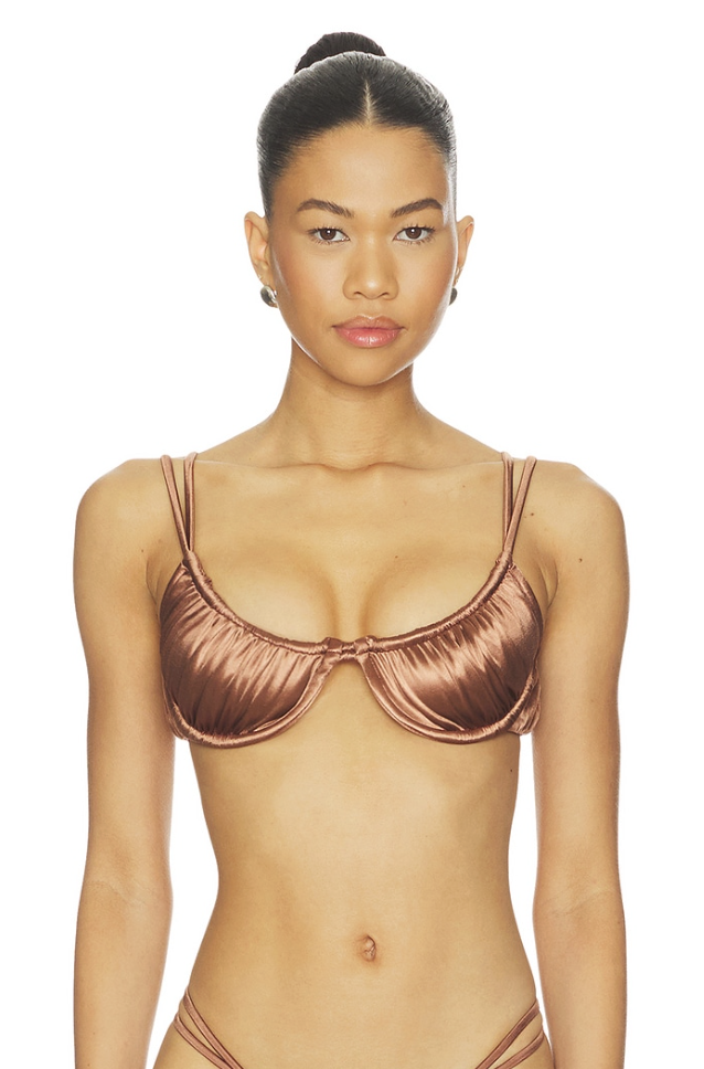 Isa Boulder, Twisted Bikini Top