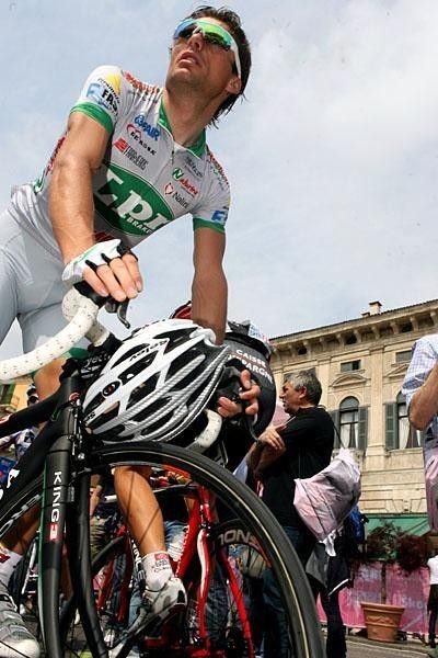 Danilo Di Luca (LPR Brakes) before the start.