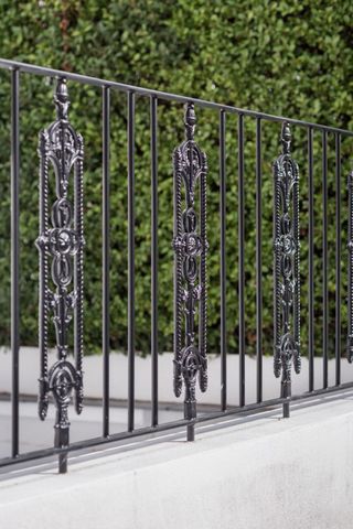 How to restore railings