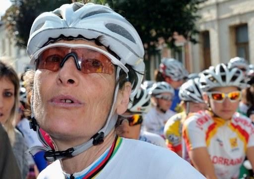 Jeannie Longo's Olympic hopes are all but dead after she finished 12th