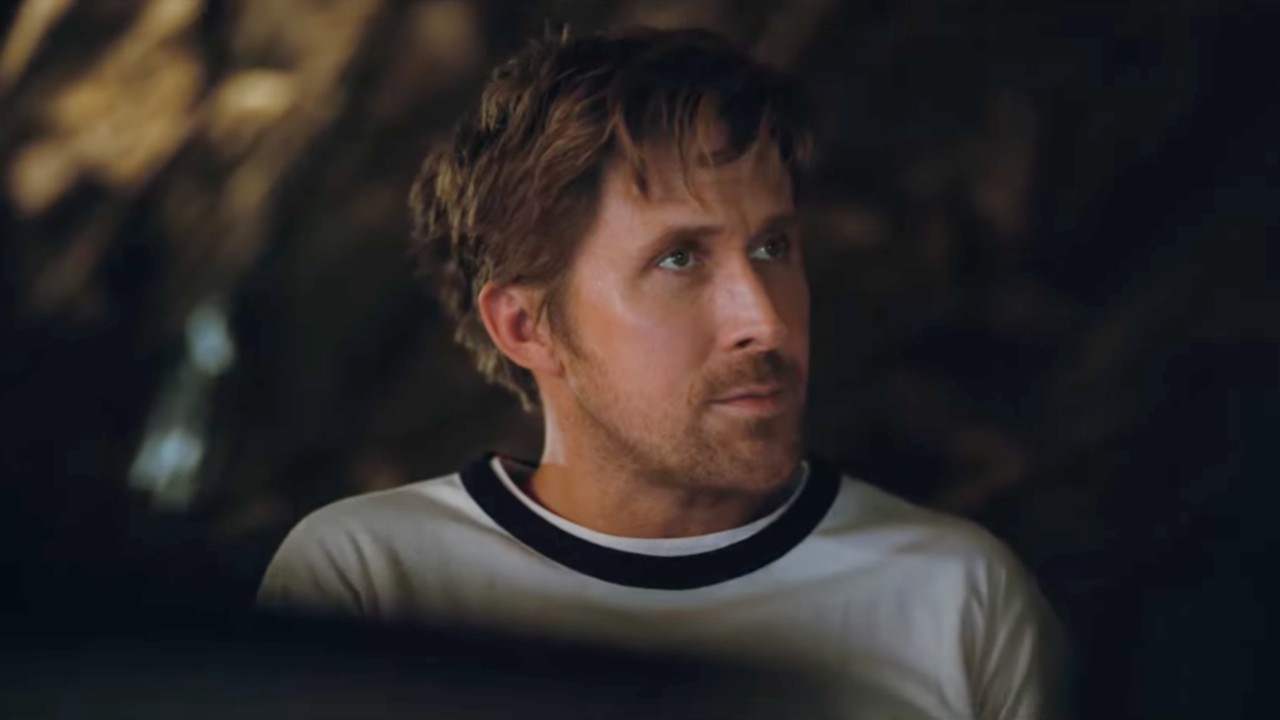 Ryan Gosling looking to his right in Project Hail Mary. 