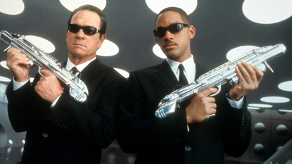 Tommy Lee Jones And Will Smith In &#039;Men In Black II&#039;