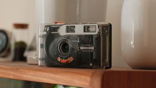 Reto Pano 35mm reusable film camera