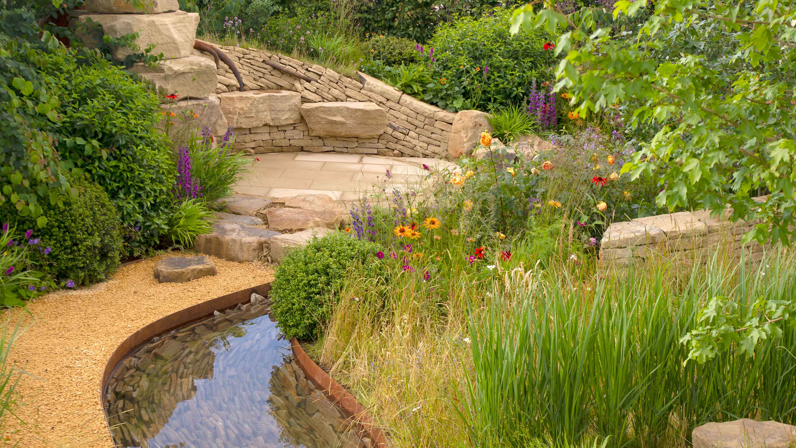 Wildlife garden ideas: 25 ways to transform your plot into a  nature-friendly space | Gardeningetc