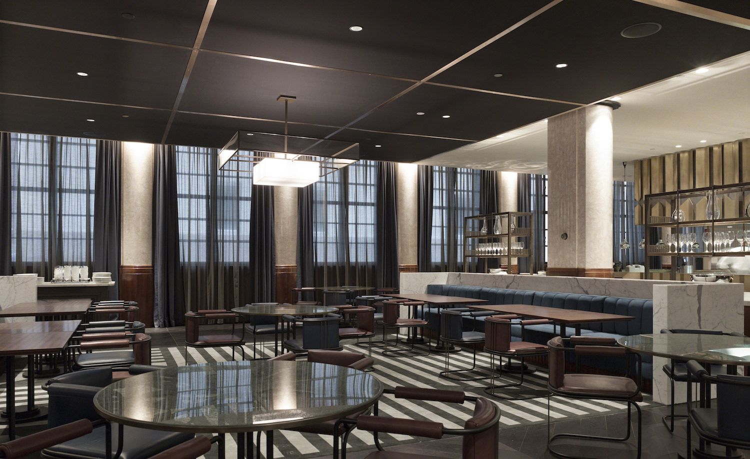 Primus Hotel Wallpaper