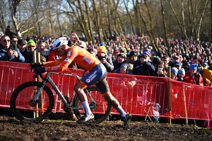 LIEVIN, FRANCE - FEBRUARY 02: Mathieu Van Der Poel of Netherlands competes during the 76th UCI Cyclo-Cross World Championships 2025 - Men&amp;apos;s Elite on February 02, 2025 in Lievin, France. (Photo by Luc Claessen/Getty Images)