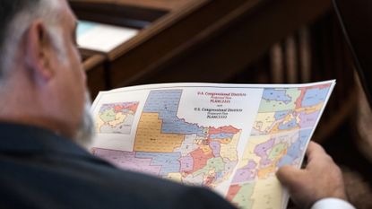 Texas lawmaker looks at new congressional map