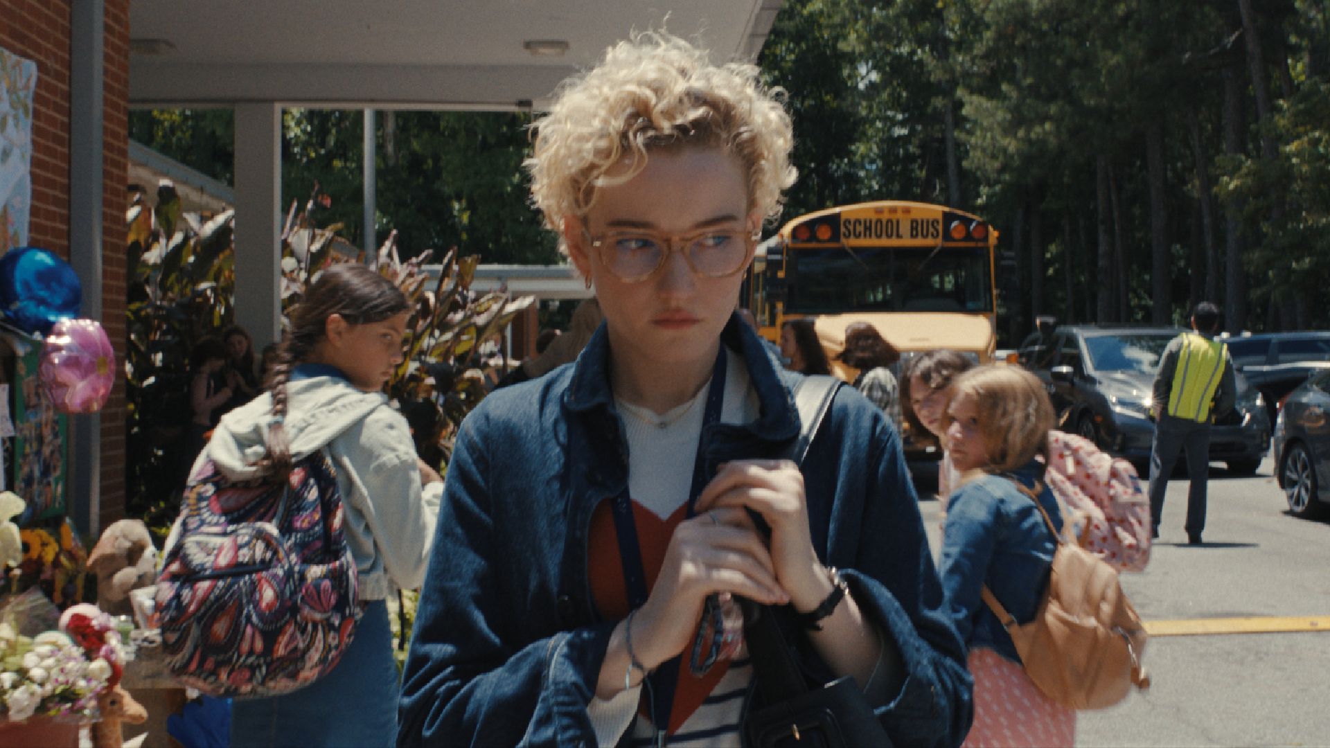 Julia Garner in Weapons