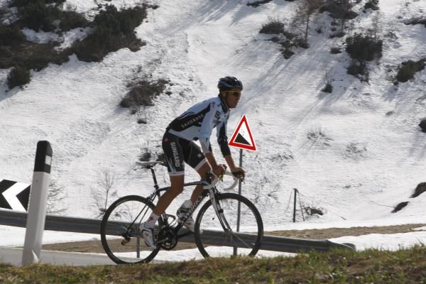 The Passo Fedaia is still covered in snow