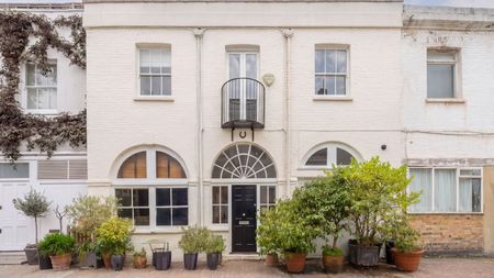 Madonna's Queen&rsquo;s Gate Mews