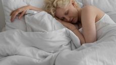 Duvet size guide, how to pick the right duvet, sleep & wellness tips