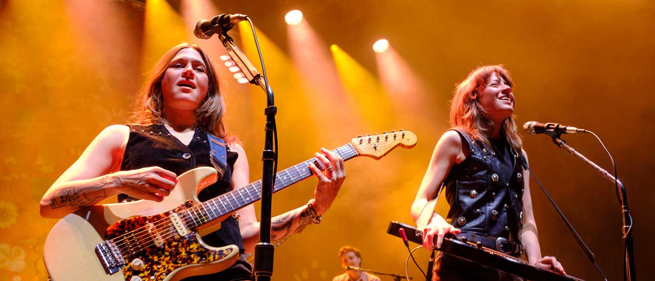 Larkin Poe onstage at Hammersmith Apollo