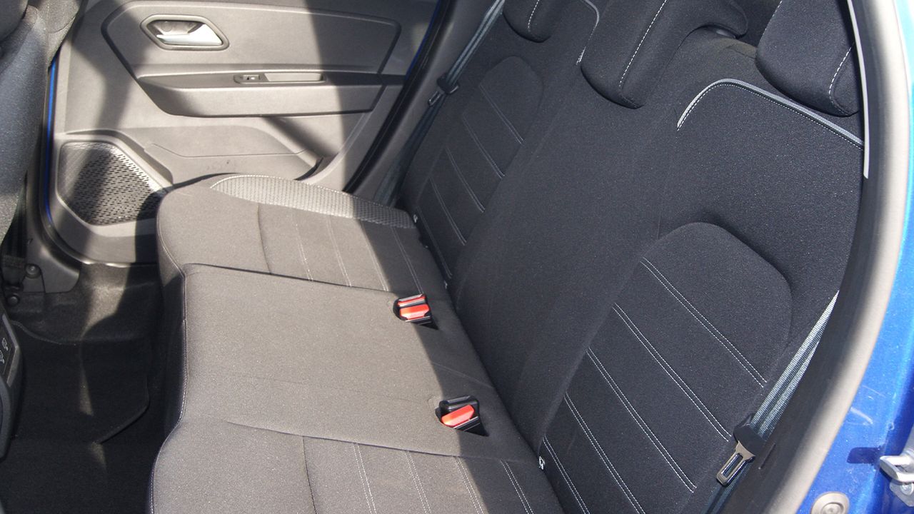 Dacia Duster rear seats