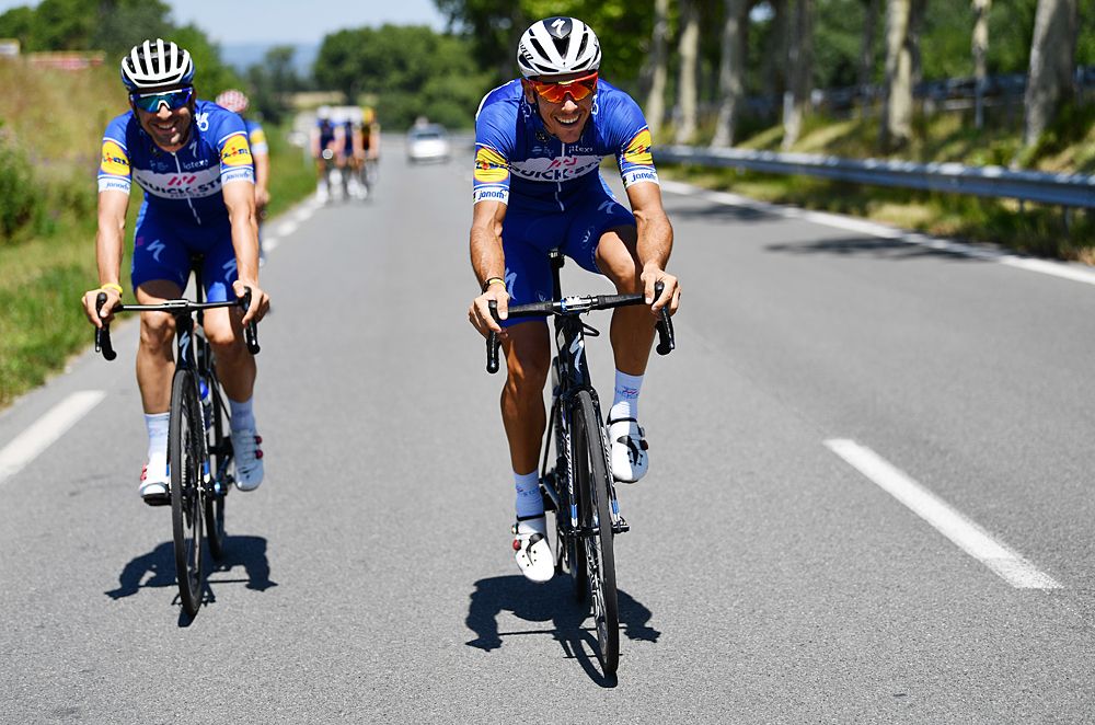 Maximiliano Ariel Richeze and Philippe Gilbert (Quick-Step Floors) training on the second rest day