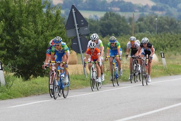 A small break managed to gain a few seconds on the bunch, but only for a few hundred metres