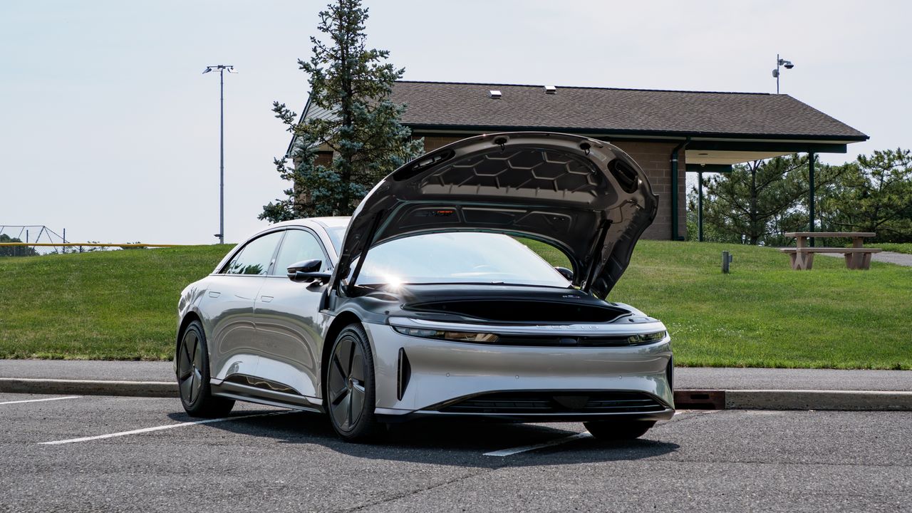 2026 Lucid Air Touring review.