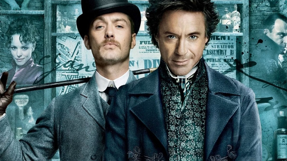 Robert Downey Jr. and Jude Law in Sherlock Holmes: A Game of Shadows