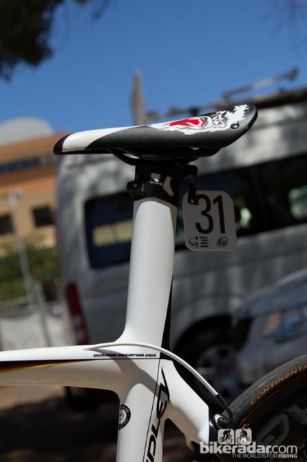 Plenty of seat tube is left uncut as Greipel rides a size small frame