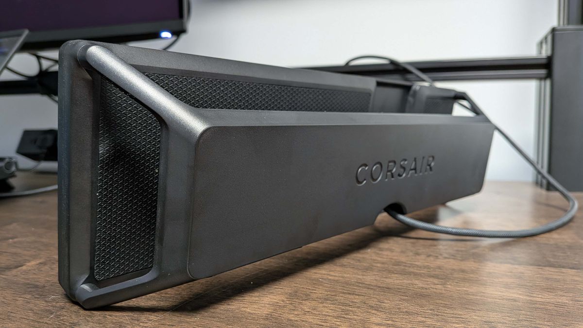 Corsair Xeneon Edge screen