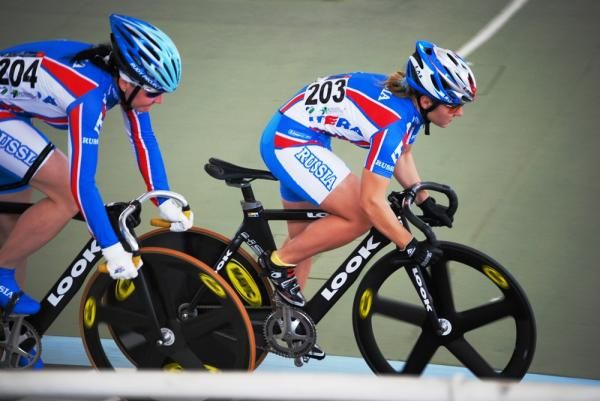 Russia's riders roll away in the team sprint.