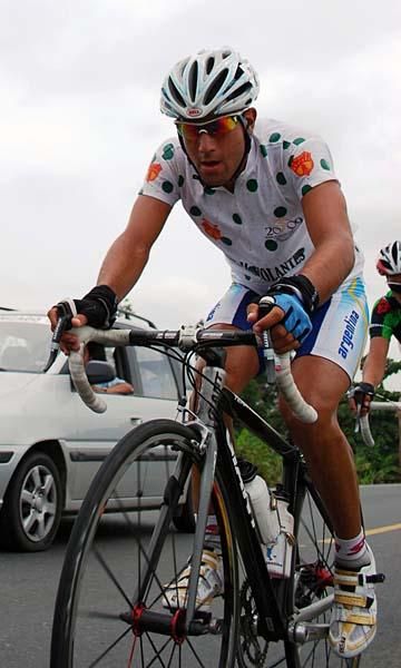 Daniel Diaz at the front