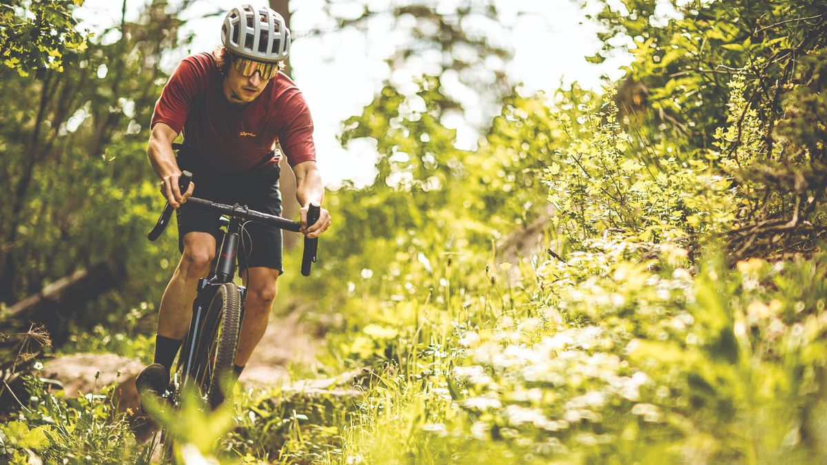 Gravel bike vs mountain bike Understanding the differences Bike Perfect