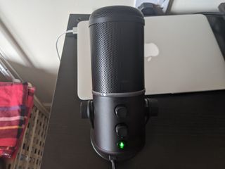Razer Seiren Elite