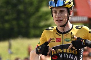 Jonas Vingegaard (Jumbo-Visma) wins stage 8
