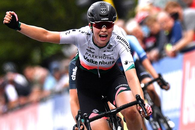 Baloise Ladies Tour: Mischa Bredewold wins stage 1 | Cyclingnews