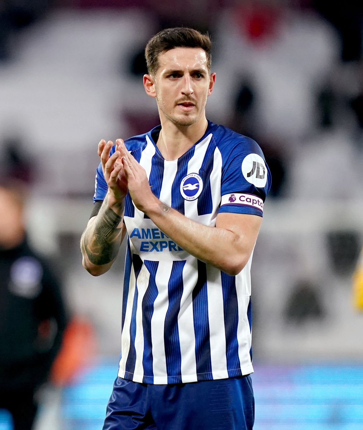 Brighton captain Lewis Dunk has signed a new five-year contract.