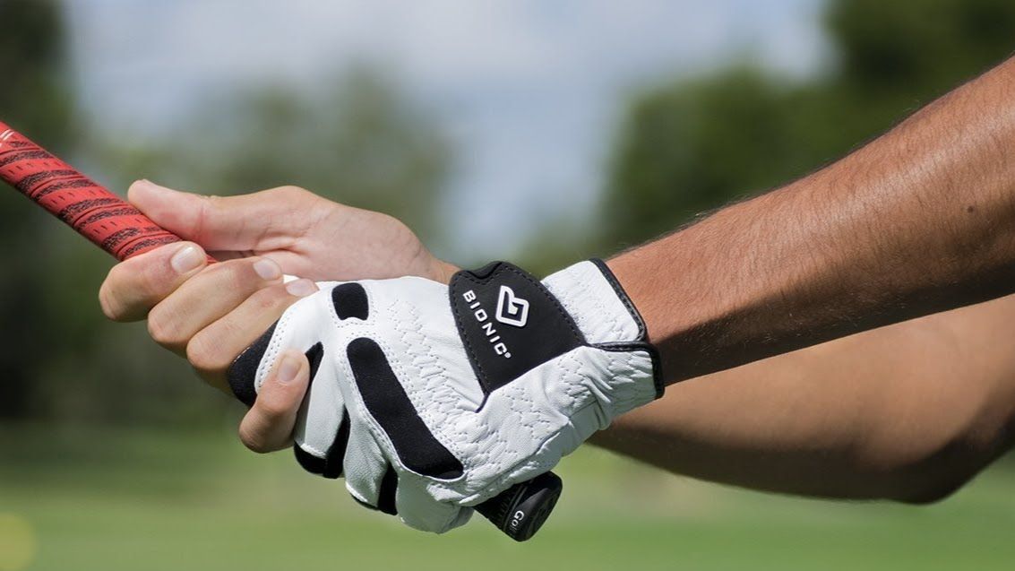 The best golf gloves for men and women T3