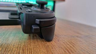 Razer Kishi Ultra's bumpers, triggers, and extra bumpers