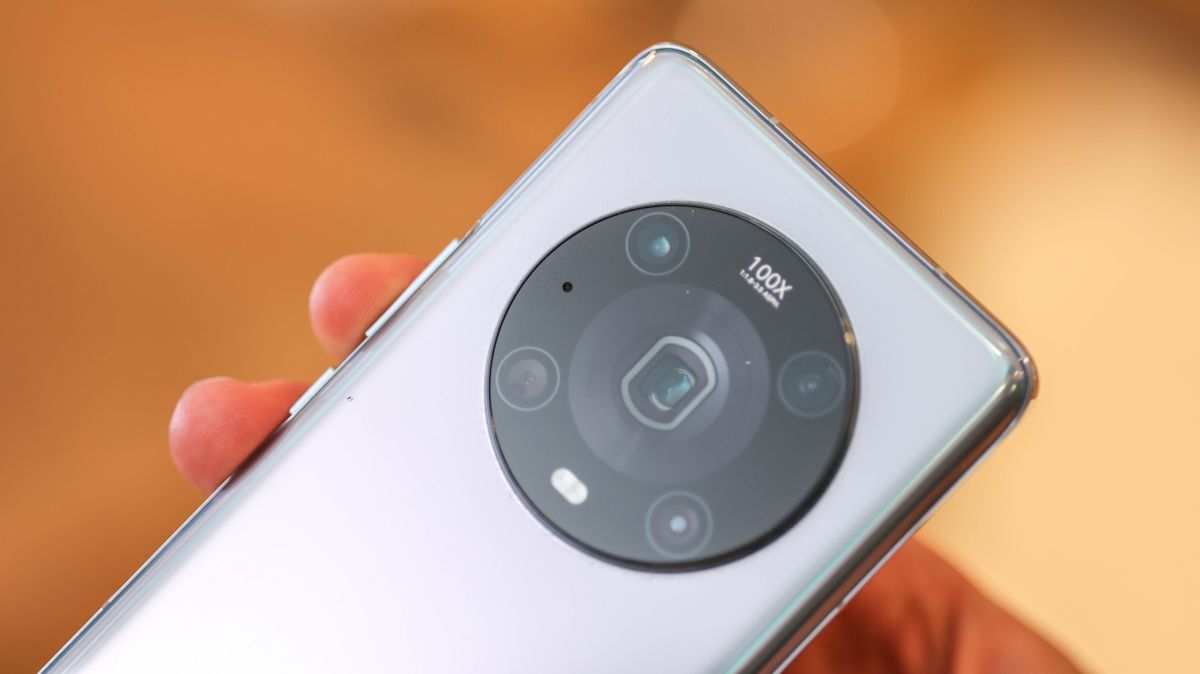 Honor Magic 4 Pro Review: Top-Tier Camera, Outdated Design