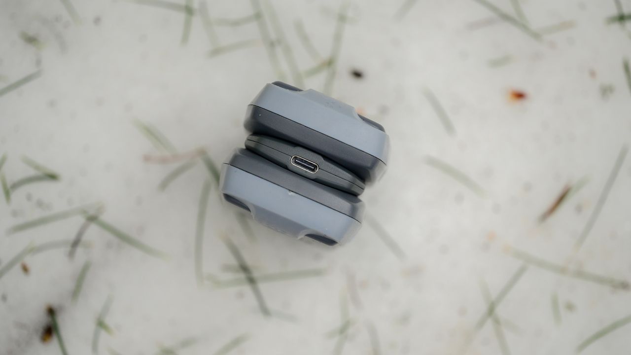 Giro Vulc Lightweight battery charger