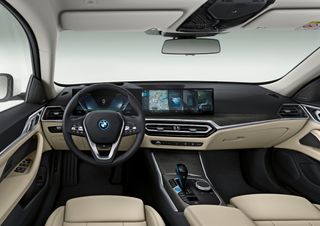BMW i4: interior