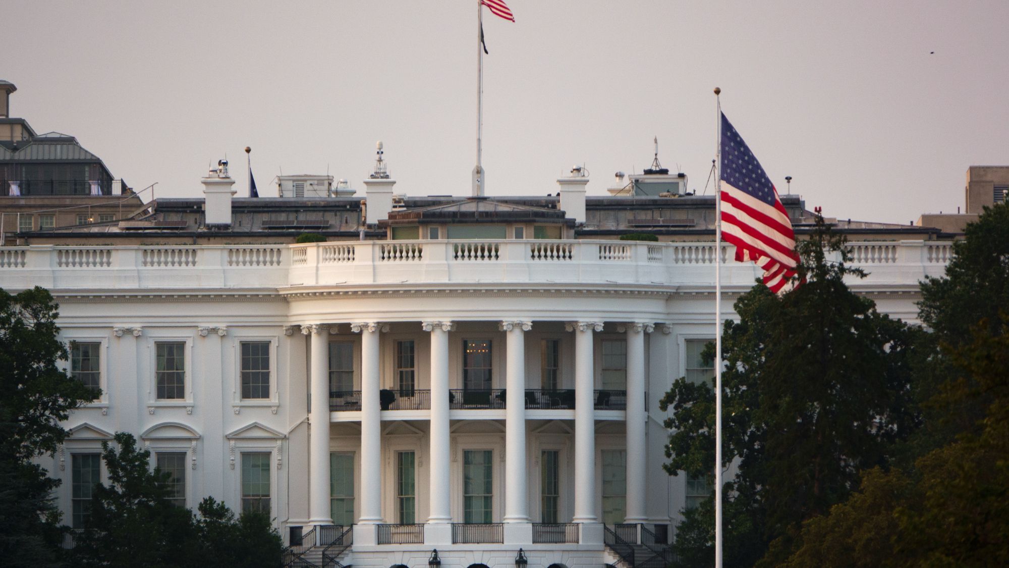 White House cuts data centers, batteries, and AR from the US…