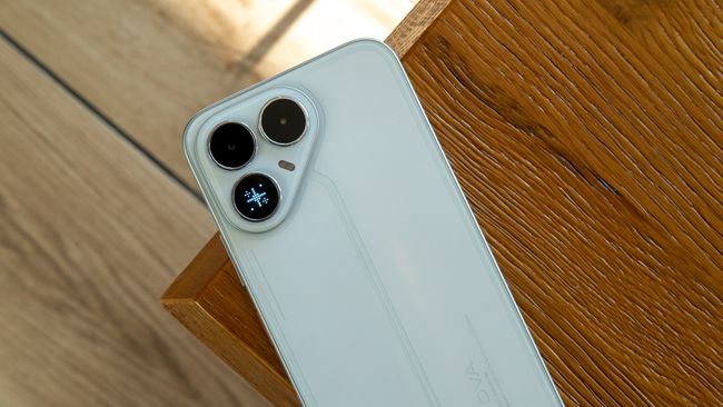 Этот Android-смартфон перенимает лучшее от Nothing: огромный аккумулятор и крутые ИИ-функции в придачу