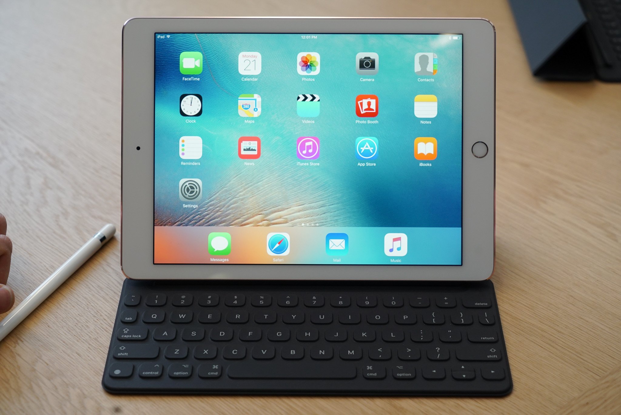 Beeldhouwer Zeldzaamheid faillissement Best Keyboards for the 9.7-inch iPad Pro | iMore