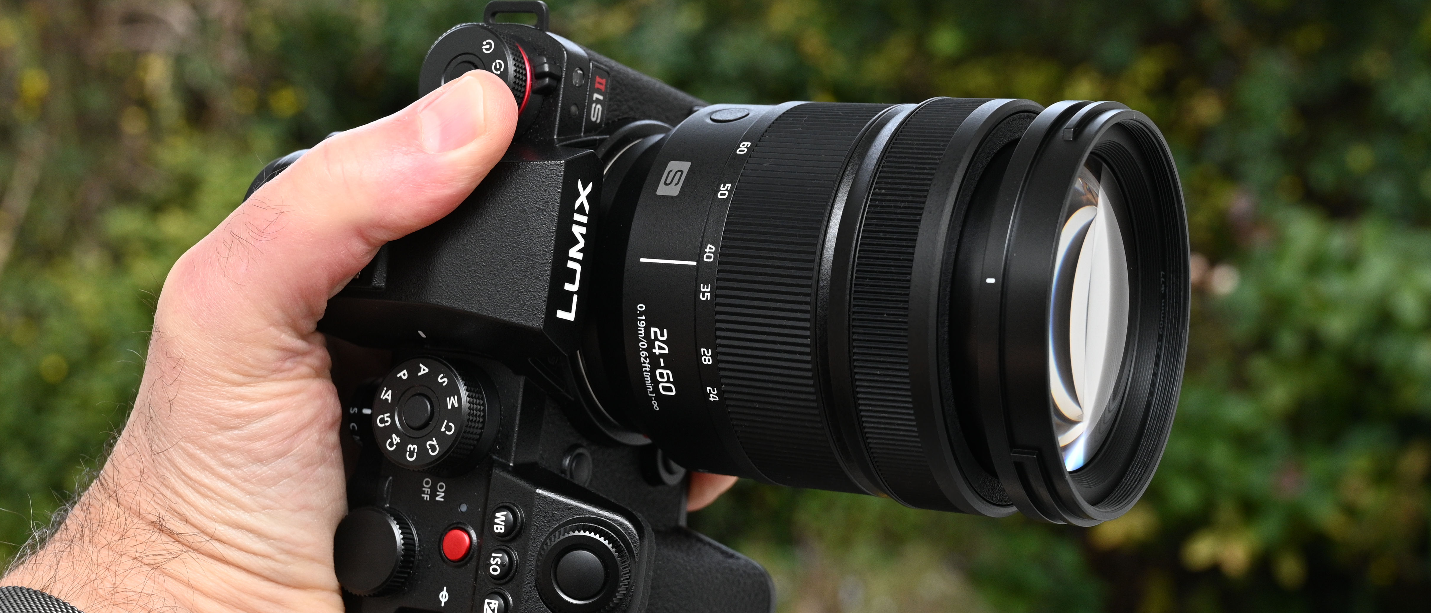 Panasonic Lumix S 24-60mm f/2.8 product shot