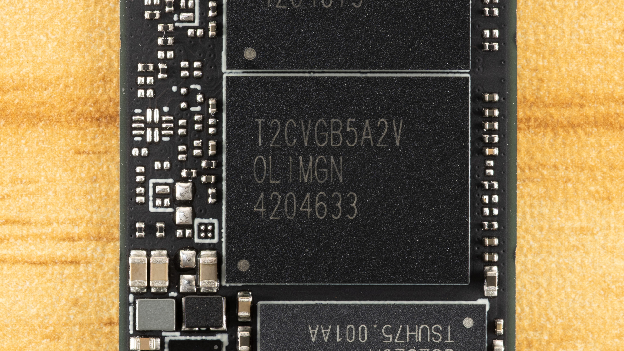 Corsair MP700 Micro 4TB SSD