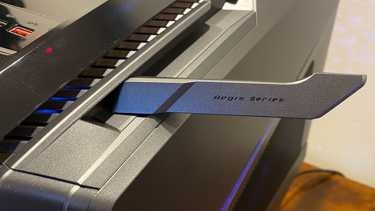 MSI MEG Aegis Ti5