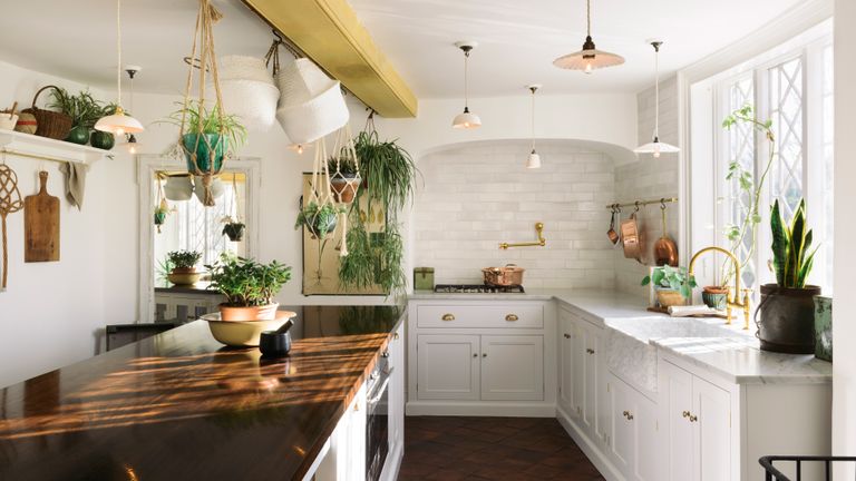 10 Kitchen Island Lighting Ideas To Illuminate The Focal Point Of Your Space Livingetc 10 Kitchen Island Lighting Ideas To, Kitchen Island Pendant Ideas