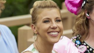 Jodie Sweetin on Fuller House.