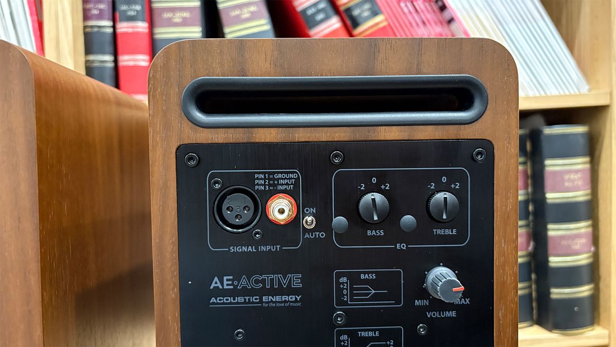Acoustic Energy AE Active active speakers