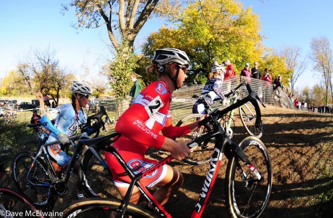 Meredith Miller (Cal Giant Berry Farm) chasing her road teammate Amanda Miller