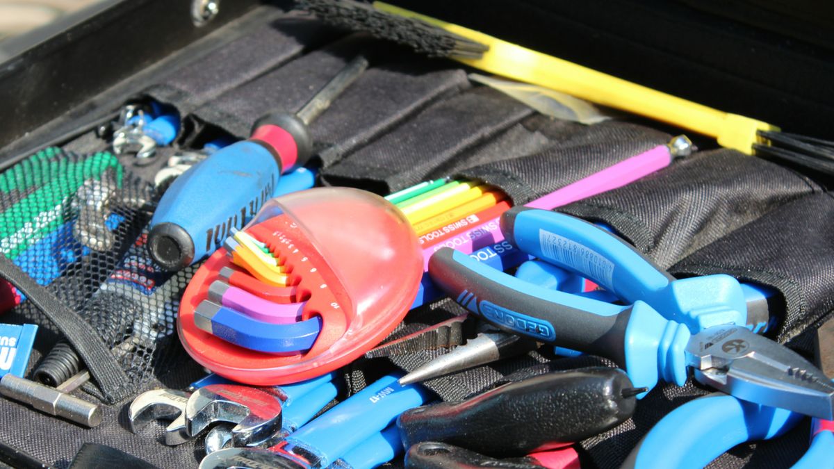 Is that a 3 or a 4mm? Ed Bekhuis' color-coded Swiss Tools eliminates the confusion