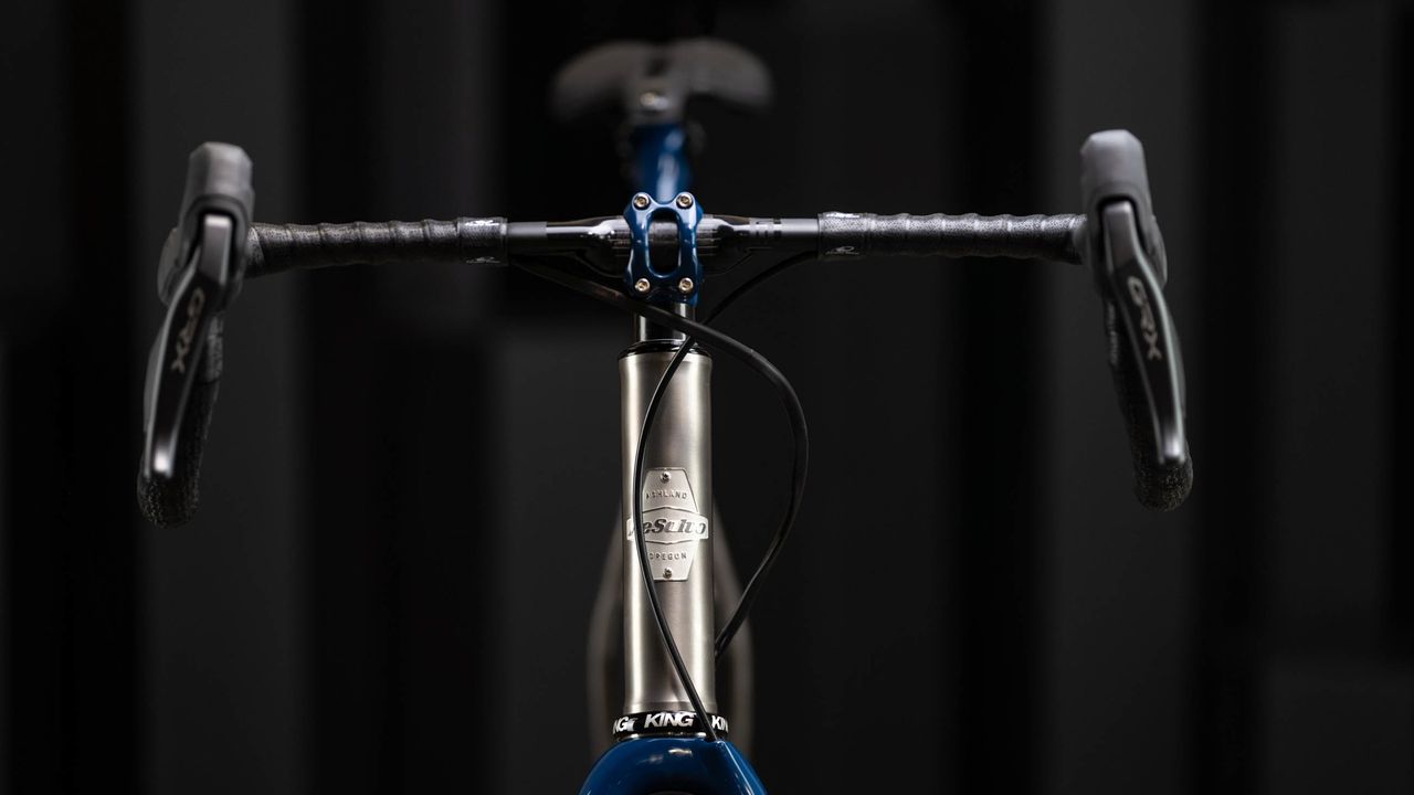Enve Builders Roundup 2022 - Desalvo Titanium Gravel Bike