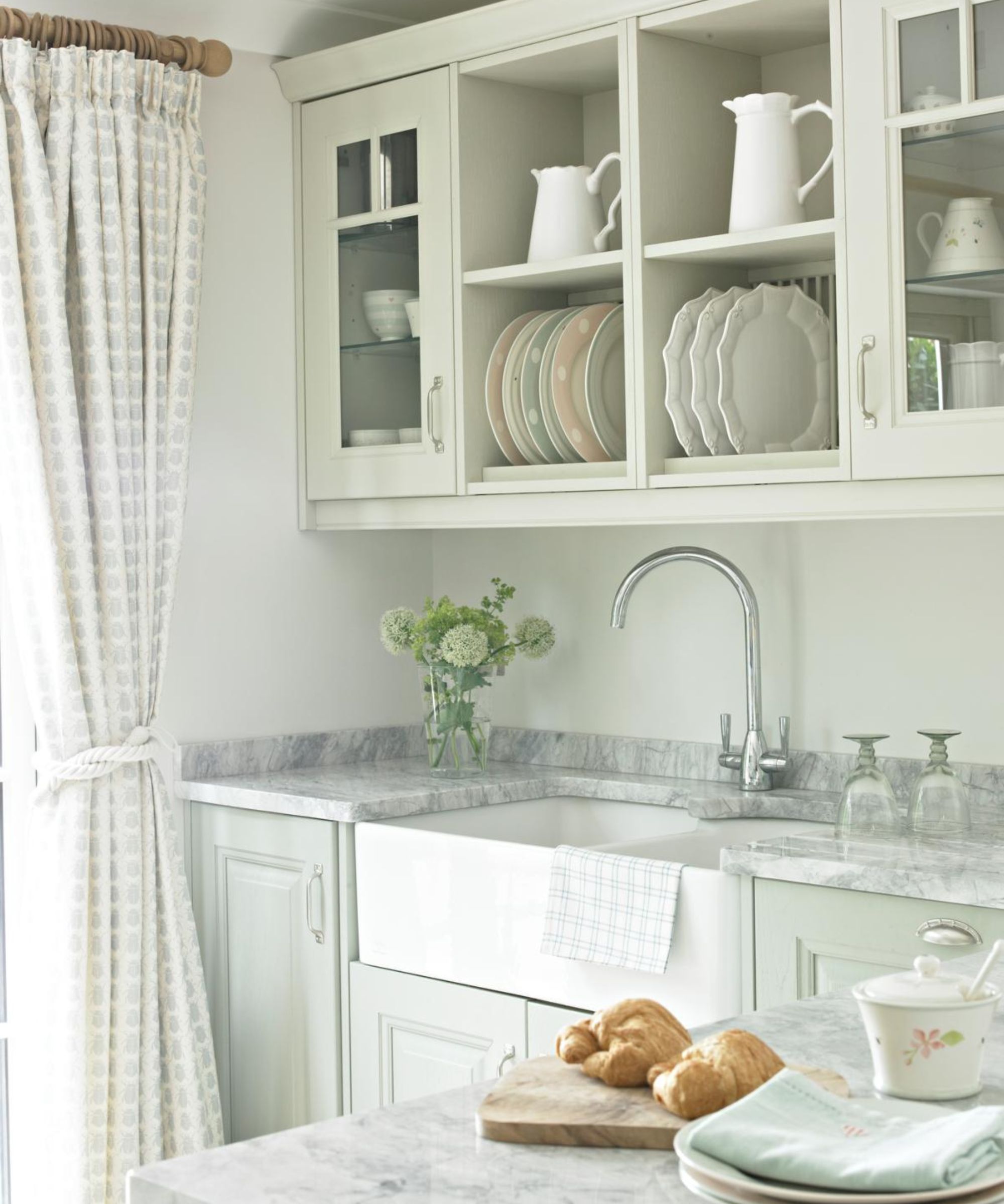 White kitchen