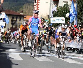 Stage 3 - Gavazzi takes the sprint in Amurrio