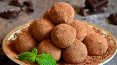 Gordon Ramsay's mint chocolate truffles 